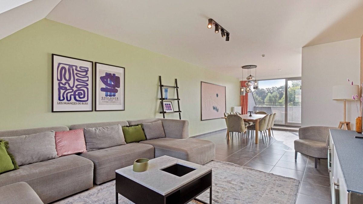 Diegem Apartment | Spacious 3 bedroom apartment with parking