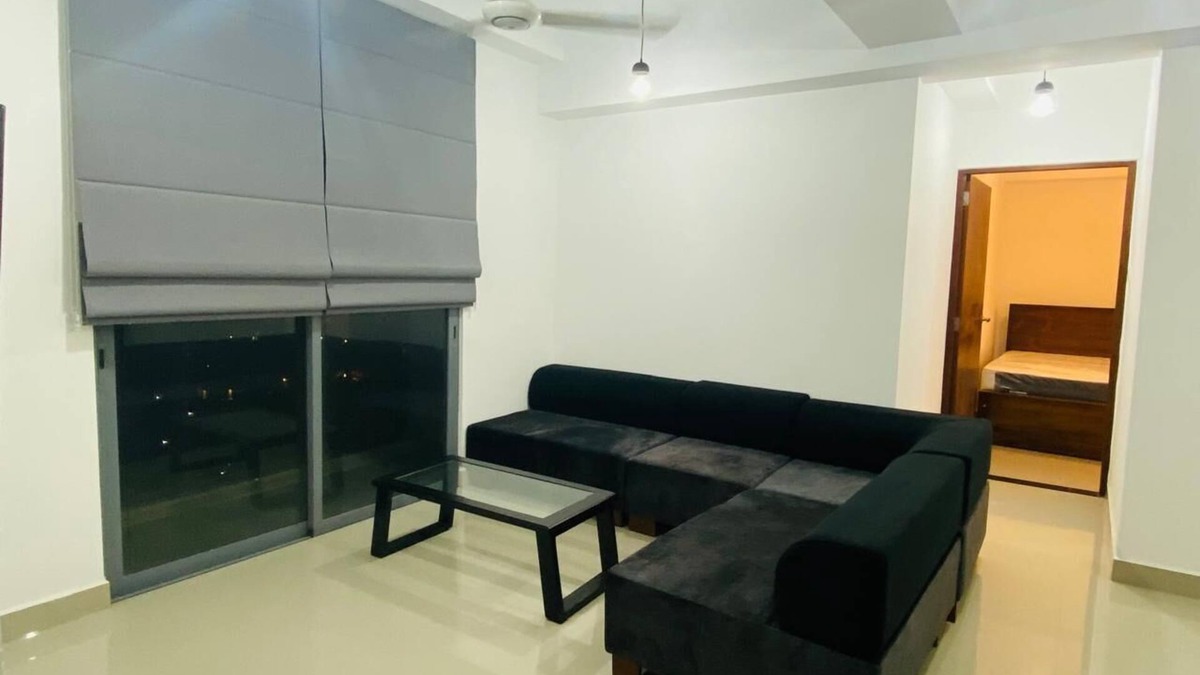 Borella Apartment | Spacious 3-bedroom apartment with WiFi, AC in charming Colombo