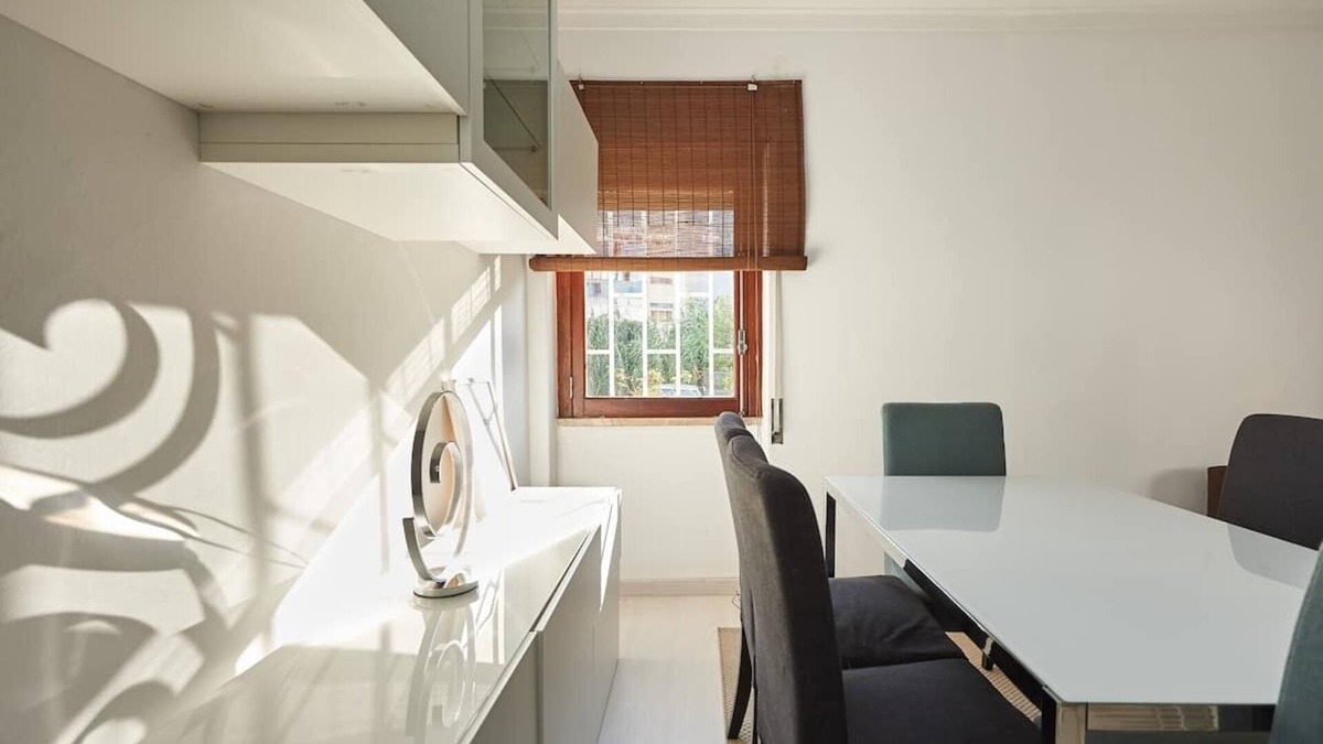 Algueirao - Mem Martins Apartment | Spacious 3 bedroom apartment Algueirão Mem Martins - Sintra