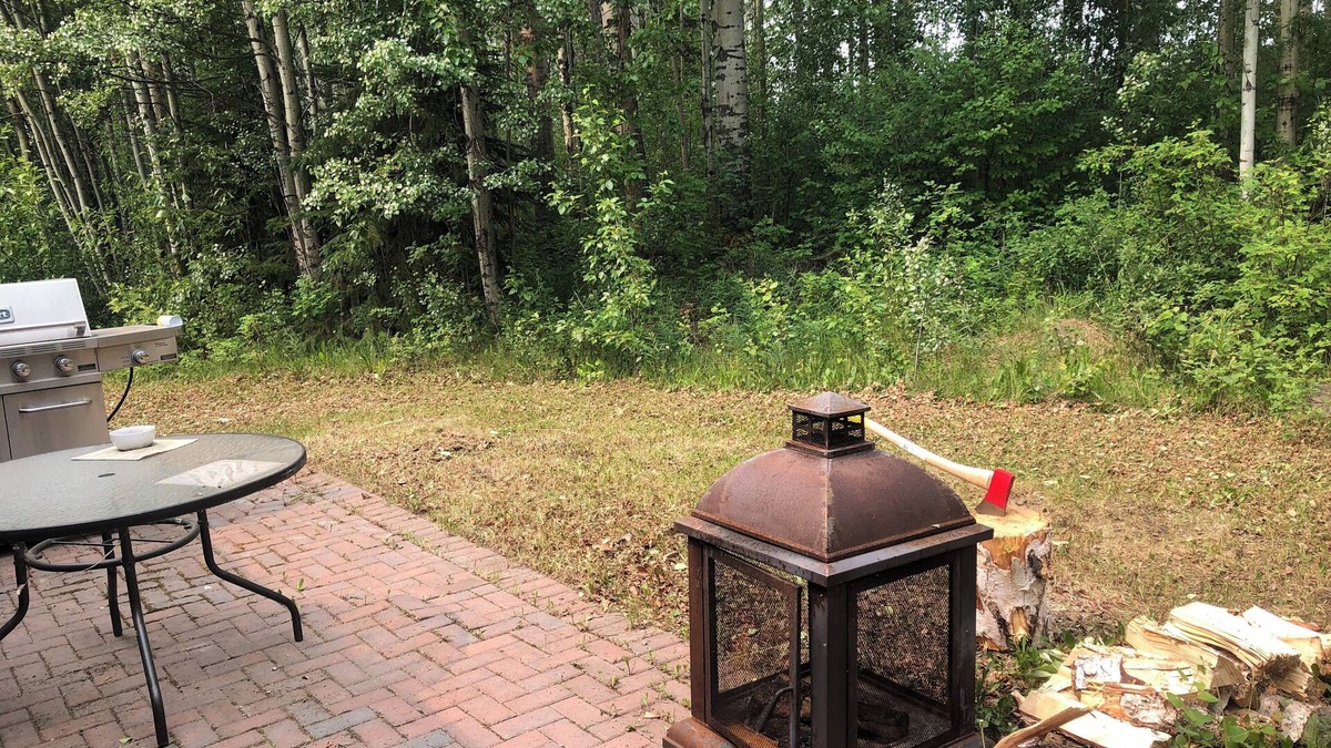Rainbow Lake Apartment | Spacious 3-bedroom apartment with AC, WiFi in lovely Rainbow Lake