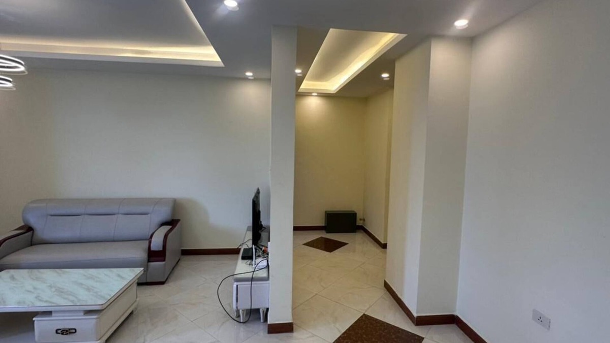 Kirkos Apartment | Spacious 3-bedroom apartment in pleasant Addis Ababa with fitness room