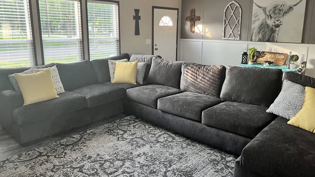 Mart House | Spacious 3 bedroom house
