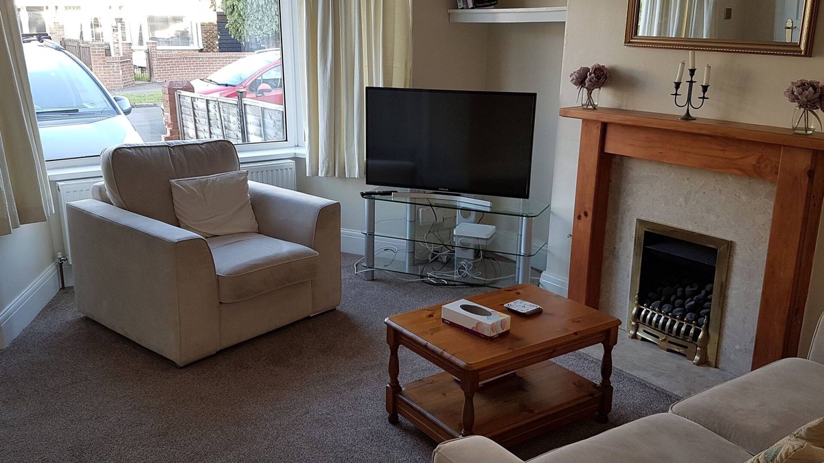 Beverley House | Spacious 3 bedroom townhouse, double, twin and kids bed