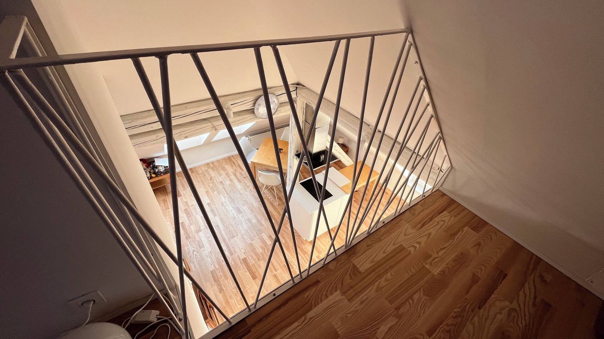 Siska District Apartment | Spacious 3-bedroom with AC and WiFi in Ljubljana