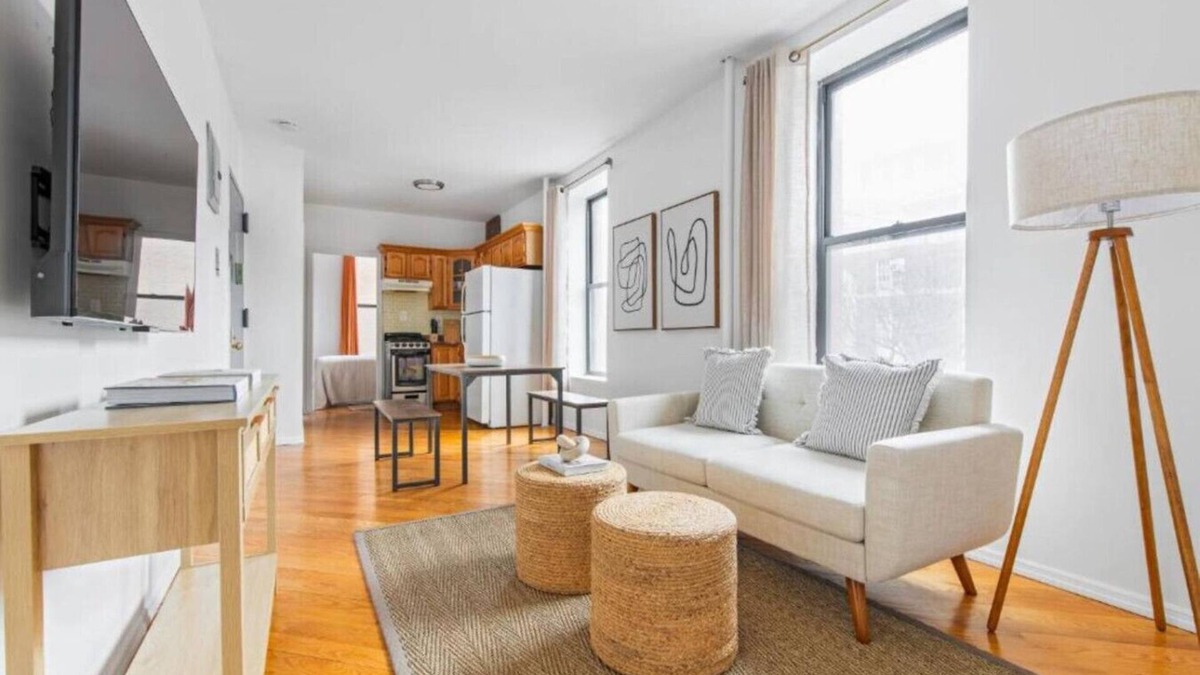 East Harlem Apartment | Spacious 3BR 2BA Apartment in NYC!