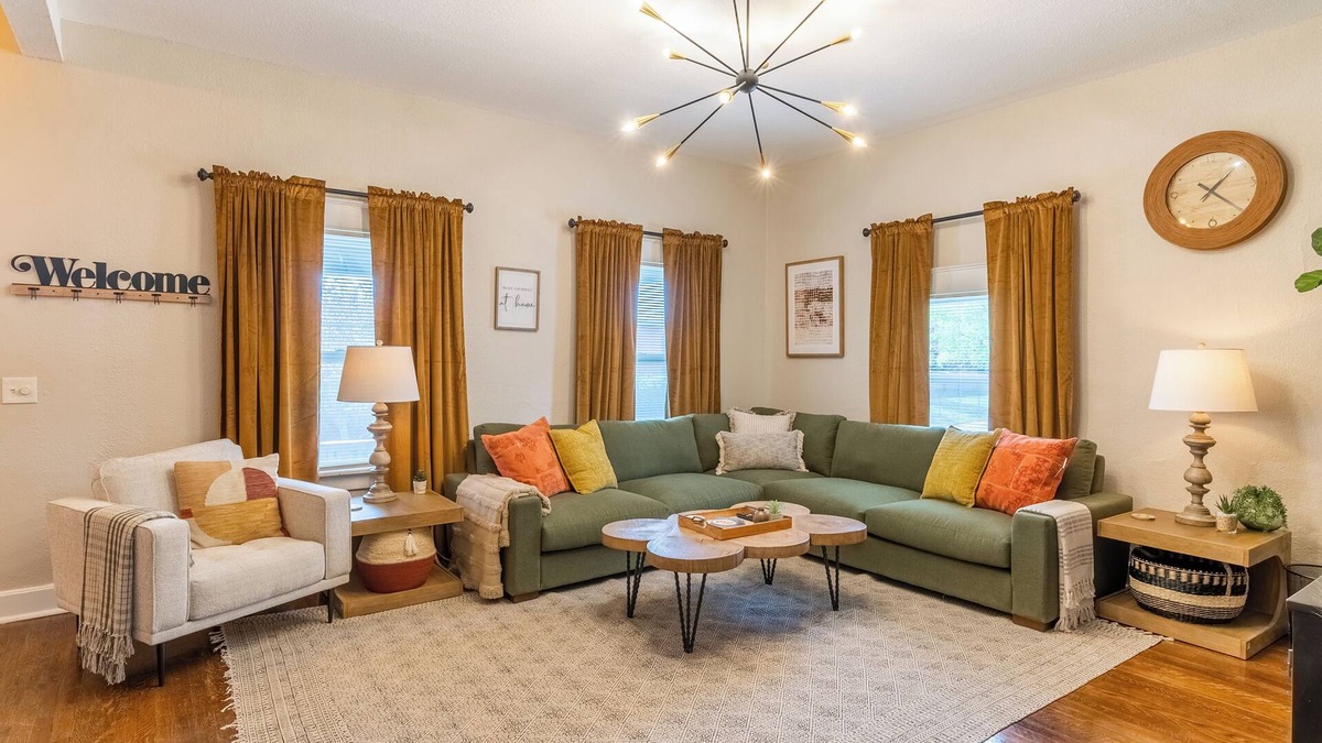 Westport House | Spacious 3BR/3BA Westport Home | House 28