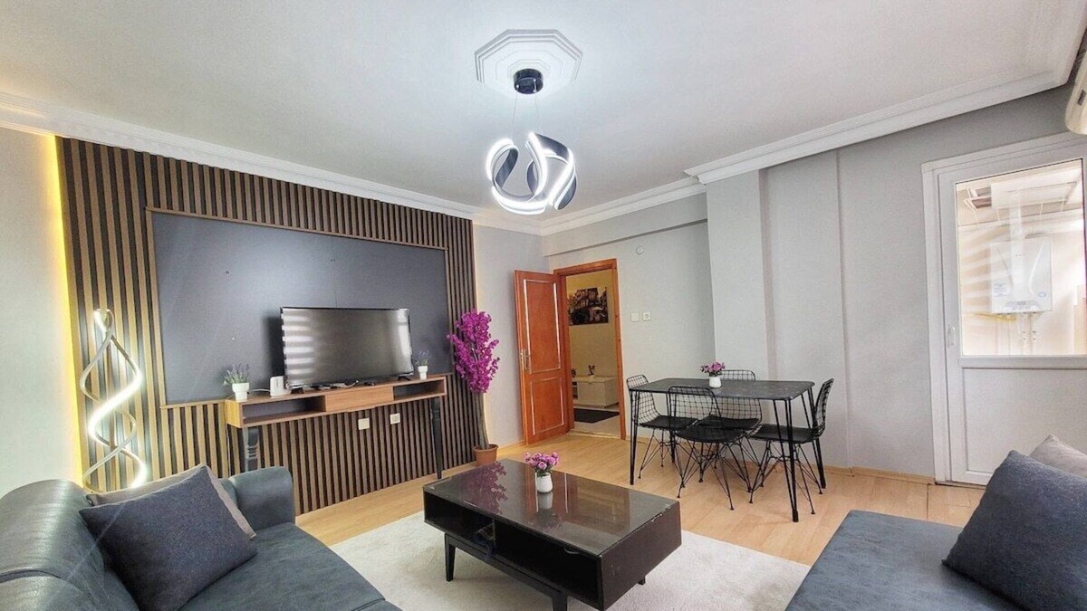 Avcilar Apartment | Spacious 3BR Retreat: Modern Comfort