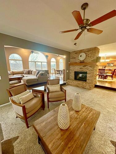 West Omaha House | Spacious 4-bed family home with park views