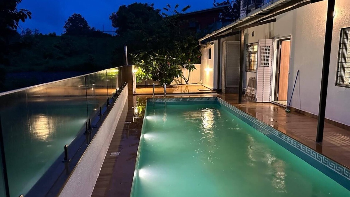 Karjat Apartment | Spacious 4-bedroom apartment in amazing Kashele with Pvt Swimming Pool, AC, WiFi