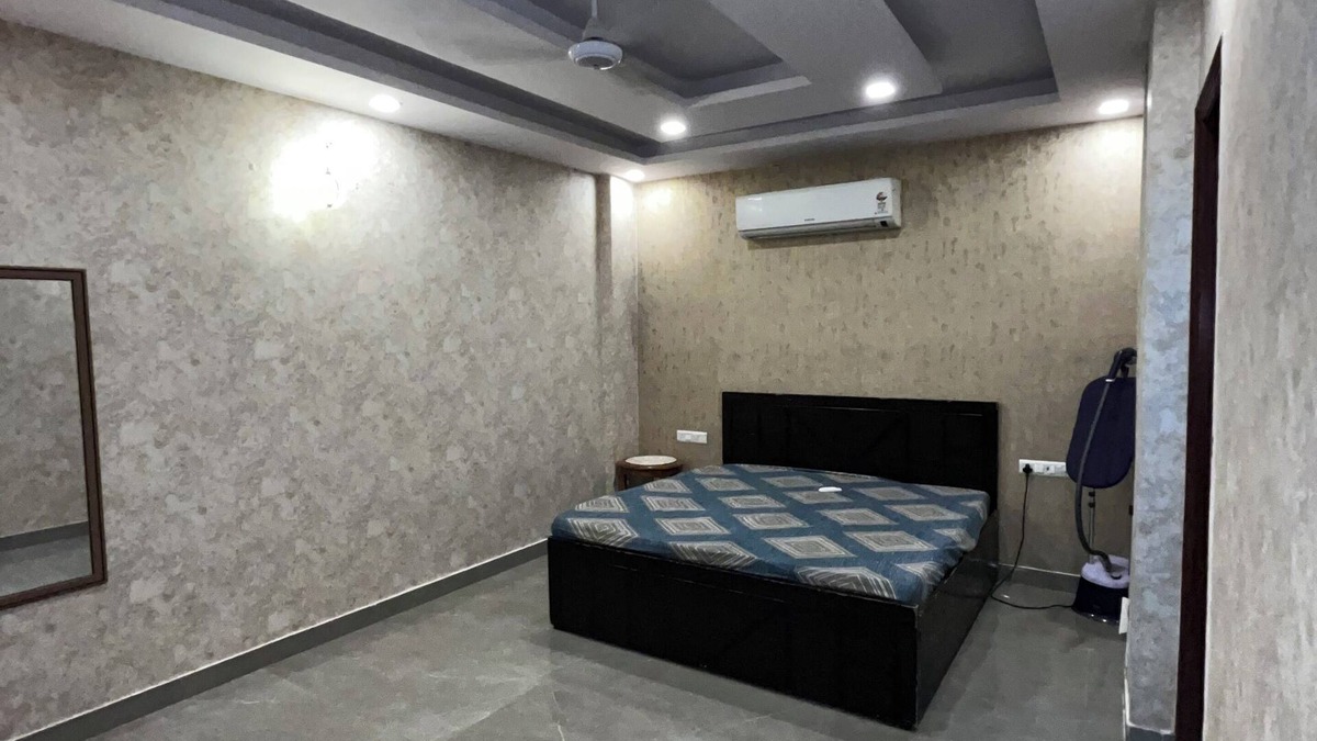 South West Apartment | Spacious 4-bedroom apartment in lovely Delhi