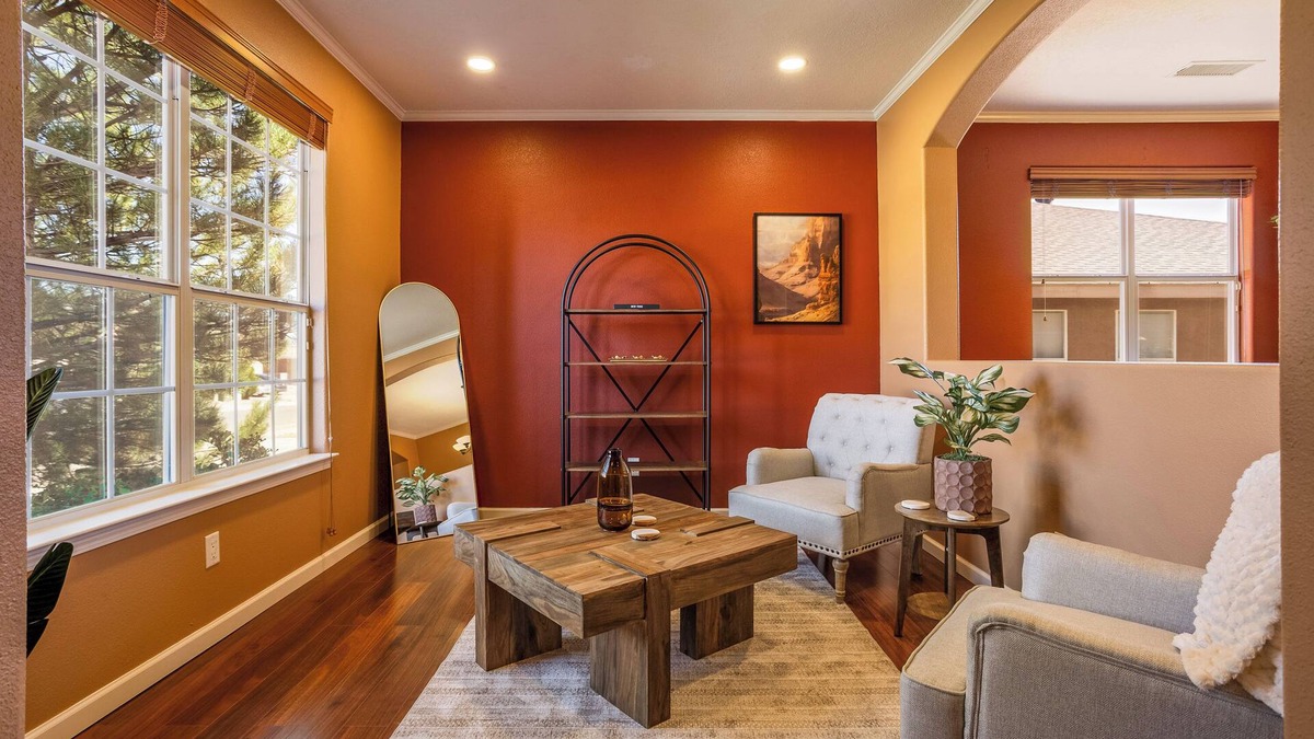Ranchito House | Spacious 4-bedroom house in phenomenal Rio Rancho with WiFi, AC