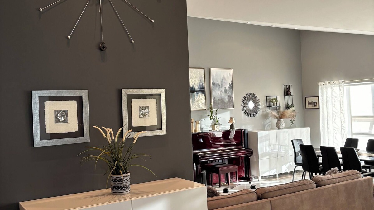 Kopavogur House | Spacious 4-bedroom house in Kopavogur with WiFi.