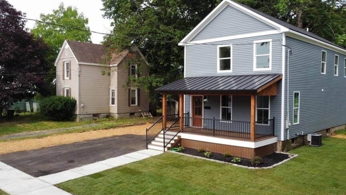 Town of German Flatts House | Spacious 4 bedroom home in the village