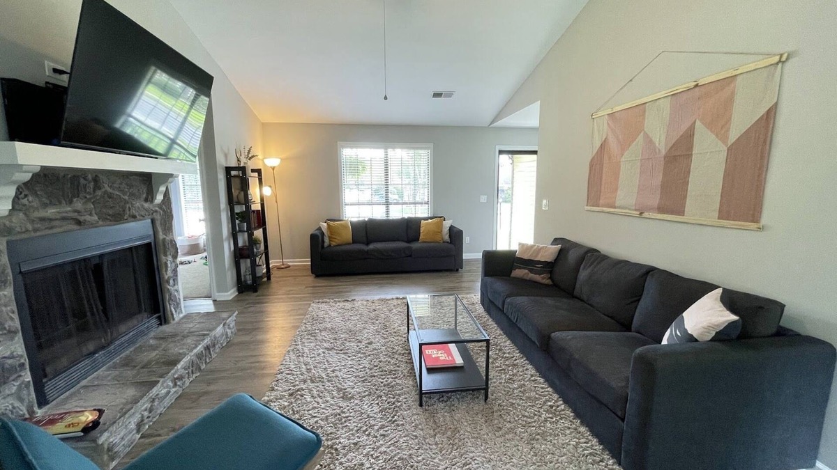 Ladson House | Spacious 4 bedroom home near Charleston & beaches!