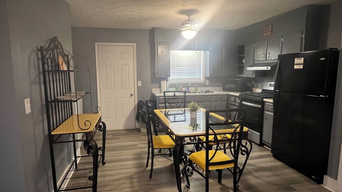 Columbus House | Spacious 4-bedroom house in Columbus with privacy fence situated in the county!