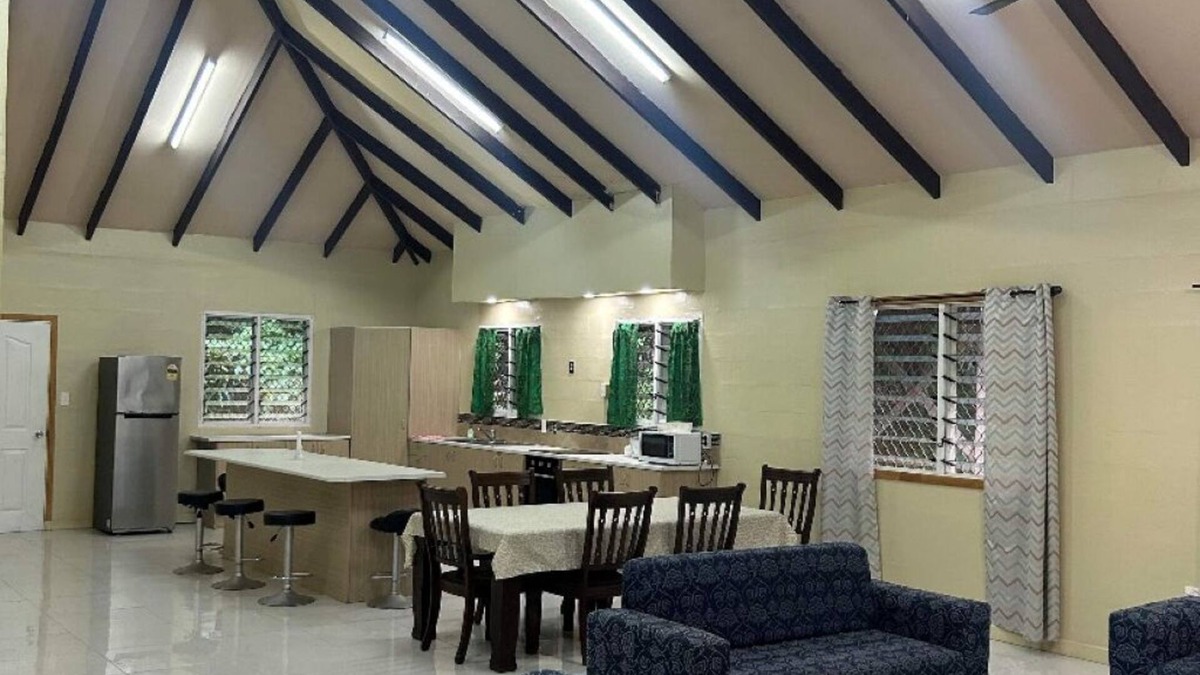 Apia House | Spacious 4-bedroom house in Tiapapata Heights overlooking a beautiful forest