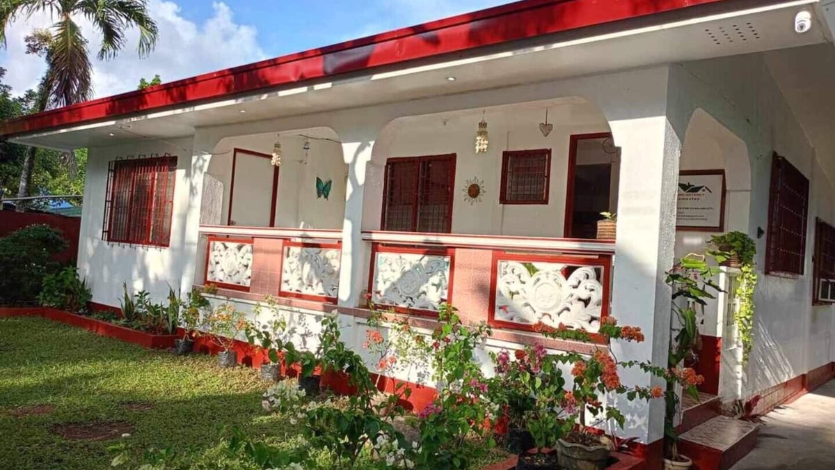 Juban House | Spacious 4-bedroom house in amazing Juban with WiFi, AC