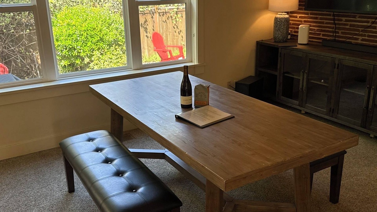 Eugene House | Spacious 4-bedroom house in enchanting Eugene, 3 short blocks to Hayward Field