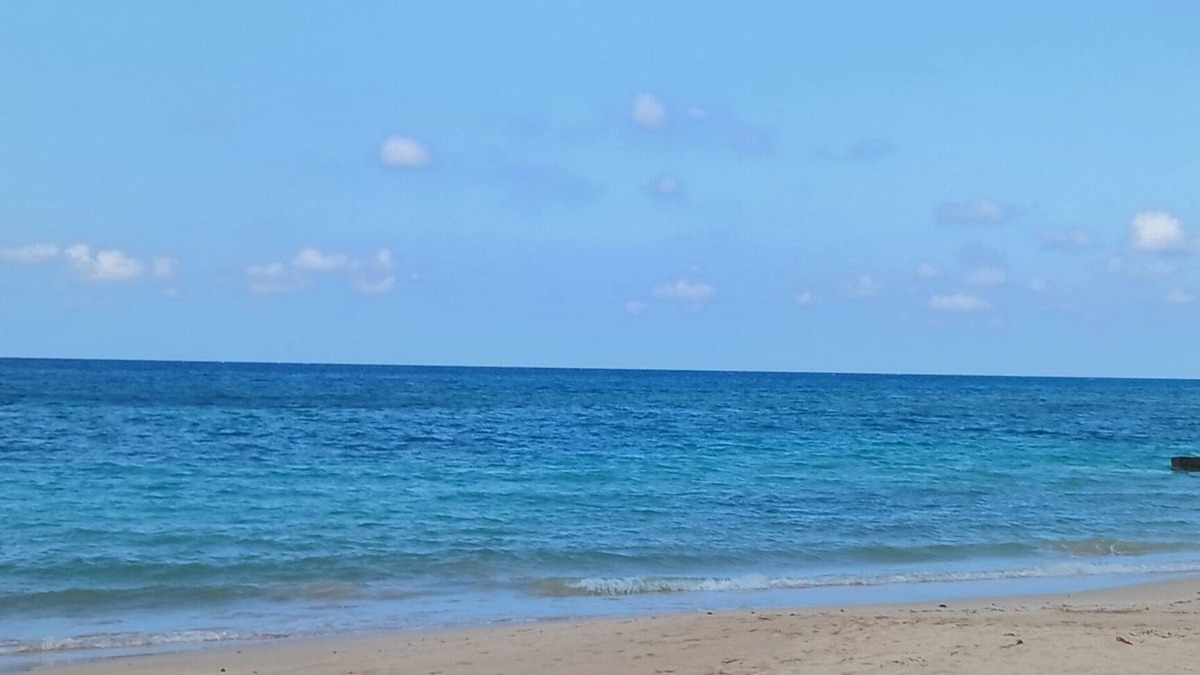 Runaway Bay Villa | Spacious 4-bedroom villa/pool/Wi-Fi/beach/chef/