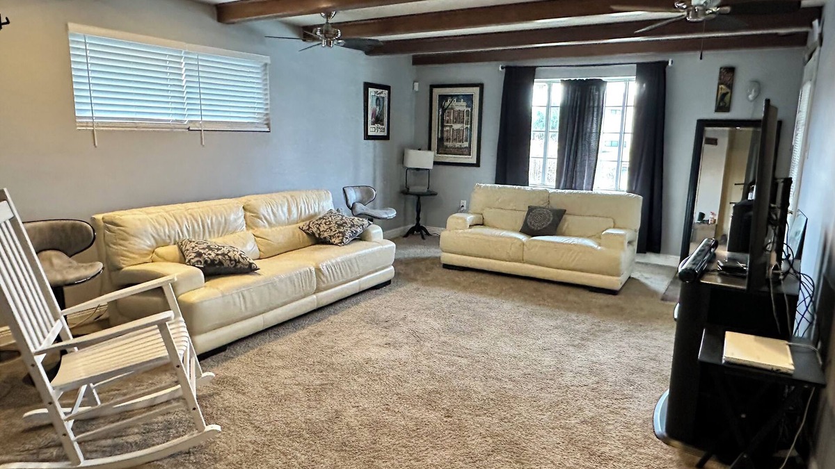 Little Woods House | Spacious 4-bedroom house with WiFi and AC 15 minutes away from Cesar Superdome