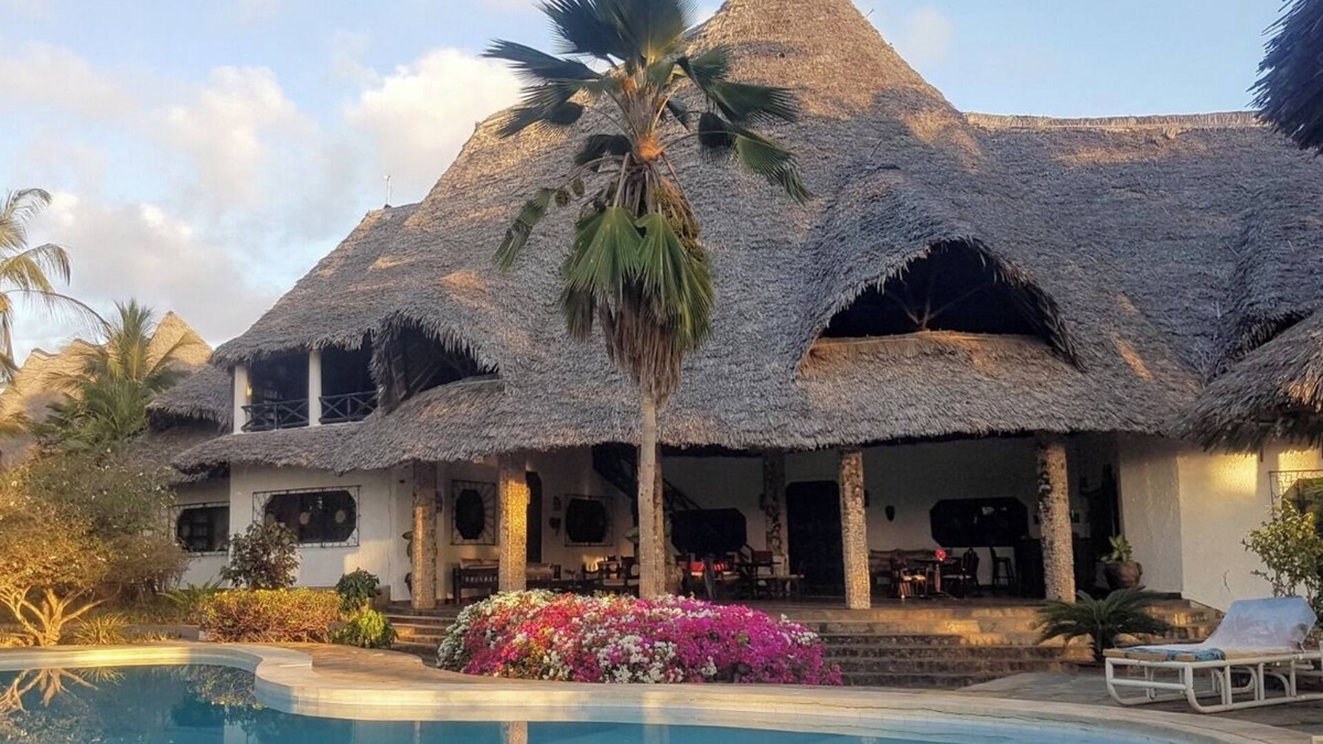 Watamu Villa | Spacious 4-bedroom villa in charming Watamu with WiFi