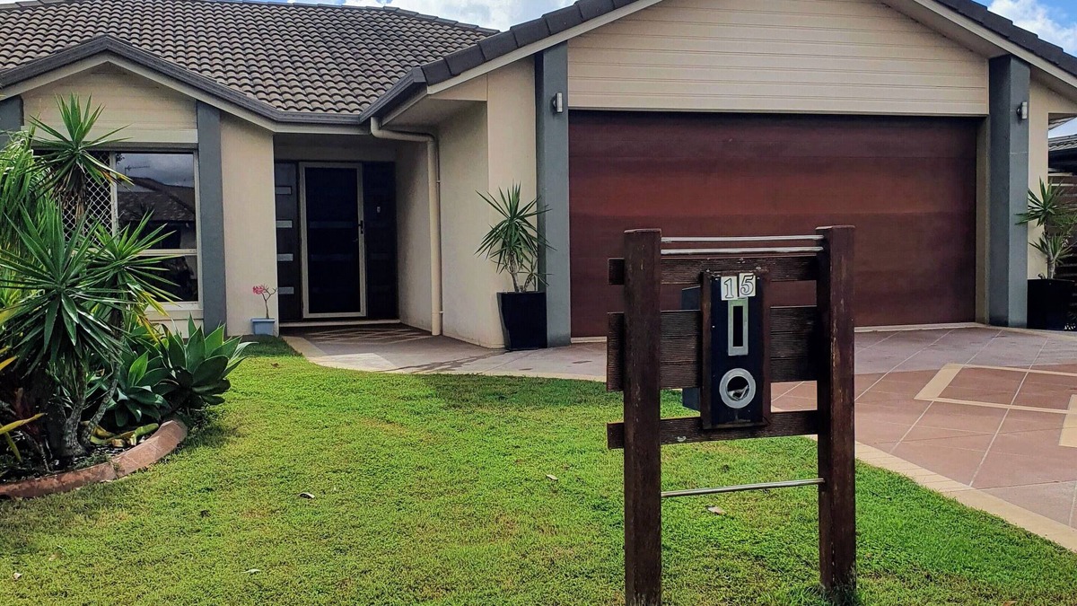 Eli Waters House | Spacious 4 beds house on the Lake in Eli Waters
