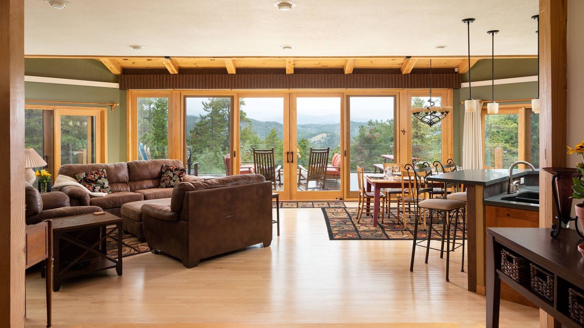 Coal Creek House | Spacious 4 BR mountain home with pool table, hot tub, and incredible views