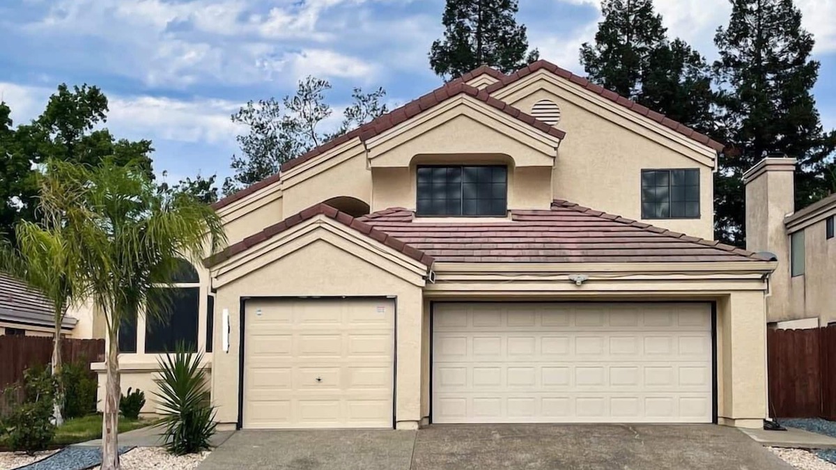 Elk Grove House | Spacious 4bdrm family home! Near Wineries/Casino!