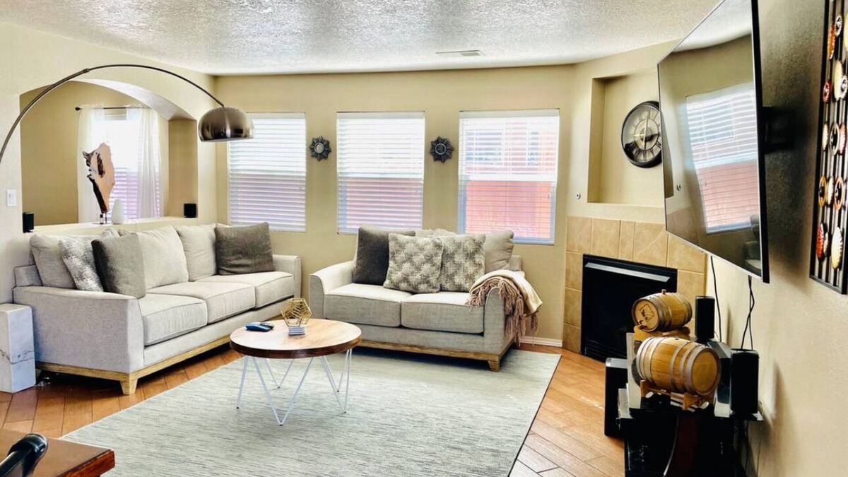 Rio Rancho House | Spacious 4bedroom Rio Rancho Home with Breathtaking Views!