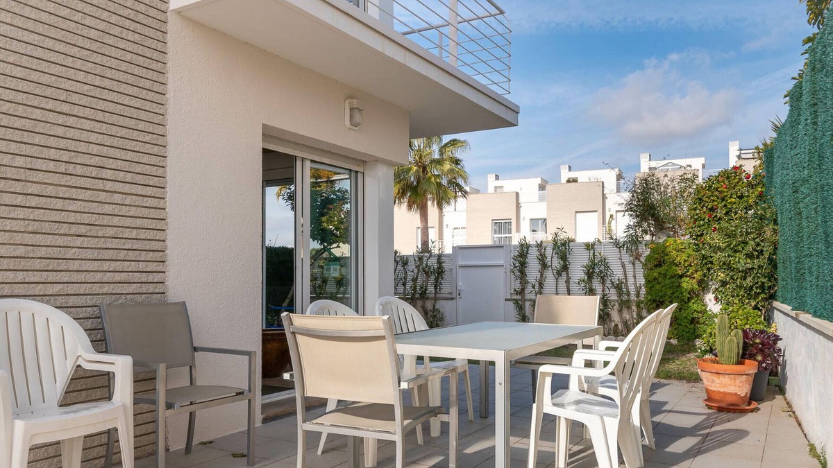 Creixell House | Spacious 4BR House in Creixell with Pool, Garden, and Terrace Near Beach