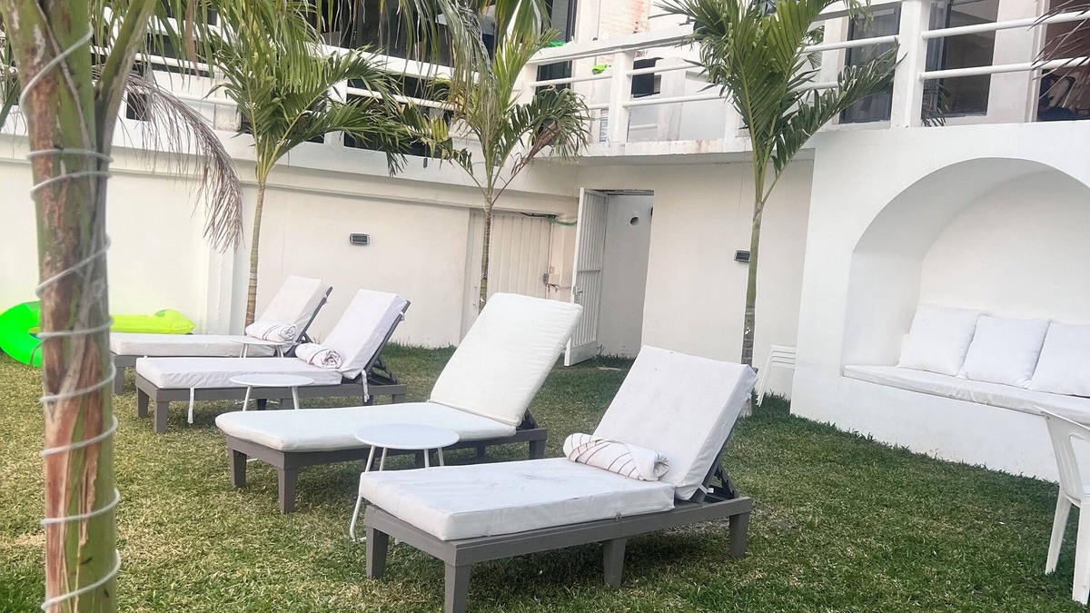 Tequesquitengo House | Spacious 5-bedroom house with AC, WiFi in delightful Tequesquitengo