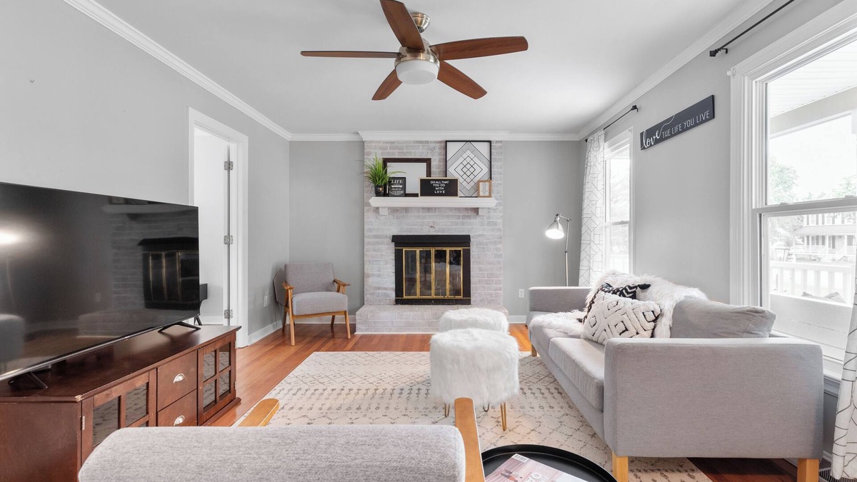 Mechanicsville House | Spacious 5-bedroom house with AC and WiFi in delightful Mechanicsville