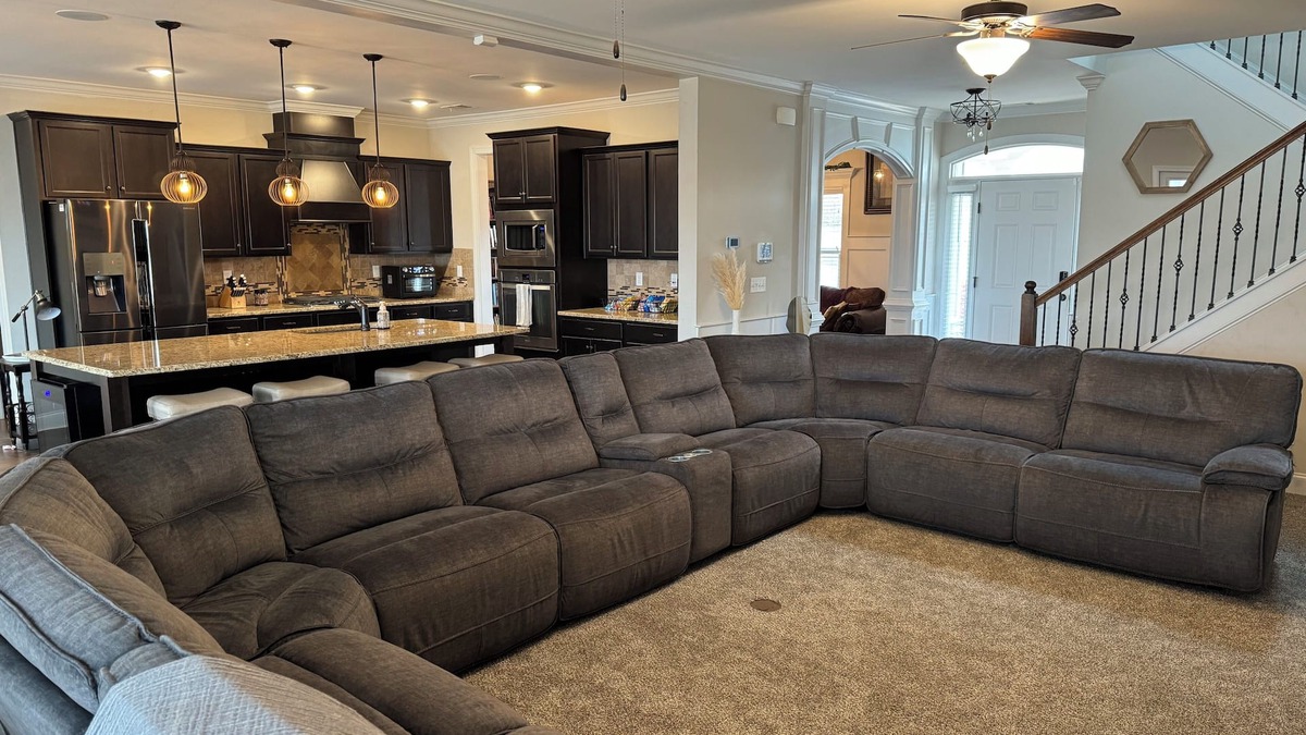 Grovetown House | Spacious 5-bedroom, 8-bed house in welcoming Grovetown, w/Rogue fitness room