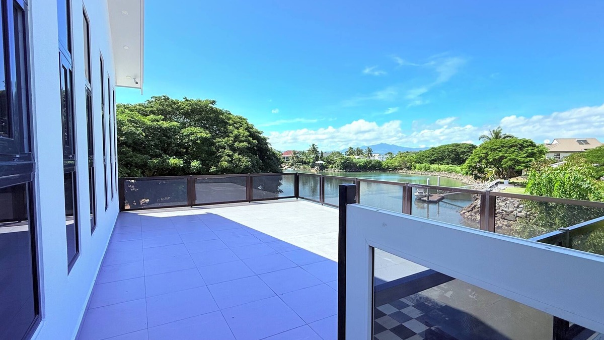 Wailoloa House | Spacious 5-bedroom bungalow in charming Fantasy Island, Nadi