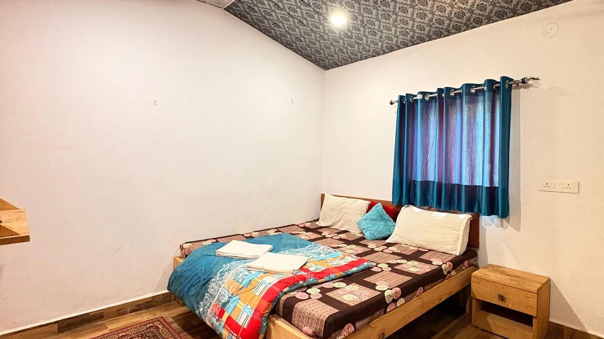 Paud Cottage | Spacious 5-bedroom cottages