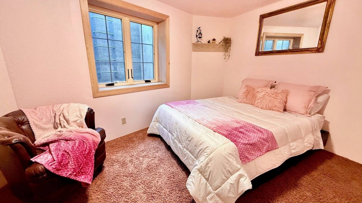 Goldendale Cabin | Spacious 5-bedroom dome home 13 min from Goldendale Observatory