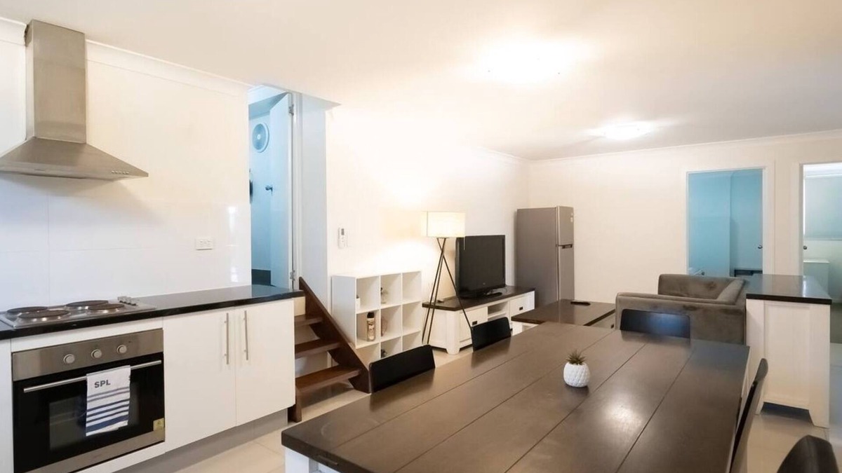 Camp Hill House | Spacious 5-Bedroom Home in Camp Hill