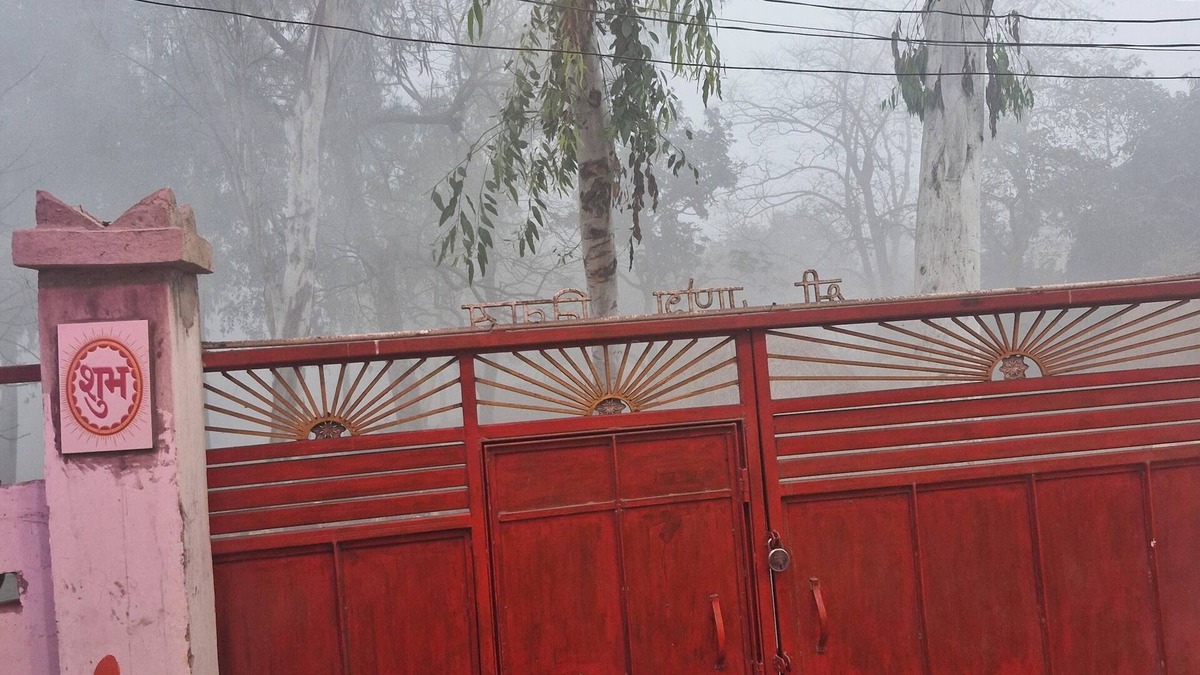 Sursand House | Spacious 5-bedroom house in lovely Bela Khurd with WiFi