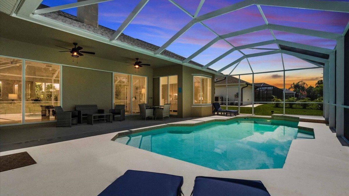 Long Meadow House | Spacious 5-bedroom house in lovely Rotonda West with fast WiFi and Private Pool