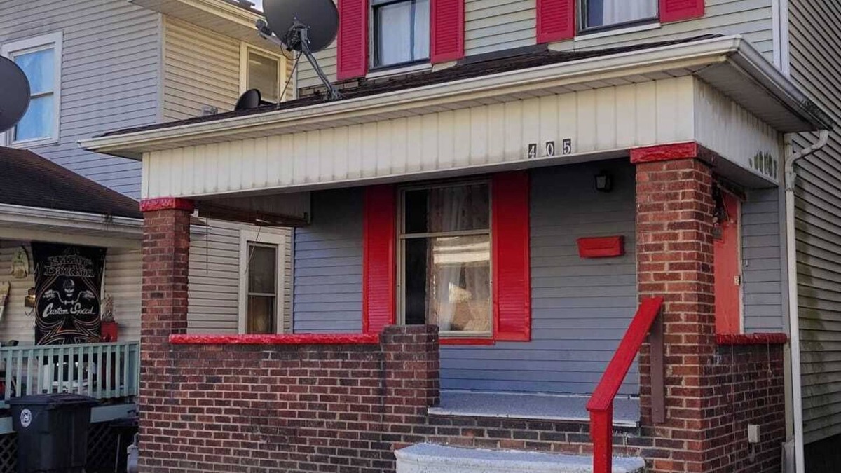 Steubenville House | Spacious 5-bedroom house in delightful Stubenville with AC, WiFi
