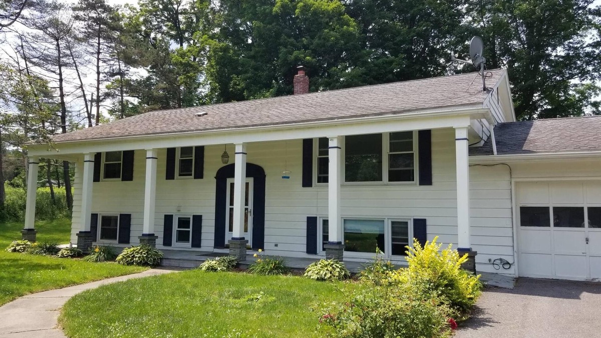 West End House | Spacious 5 Bedroom Baseball Rental Next Door to All-Star Village