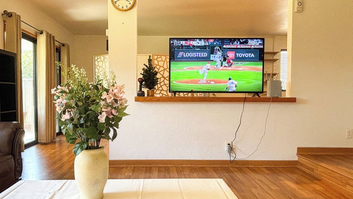 Berryessa House | Spacious 5BR San Jose Home w/Fast WiFi & Near Tech HQs