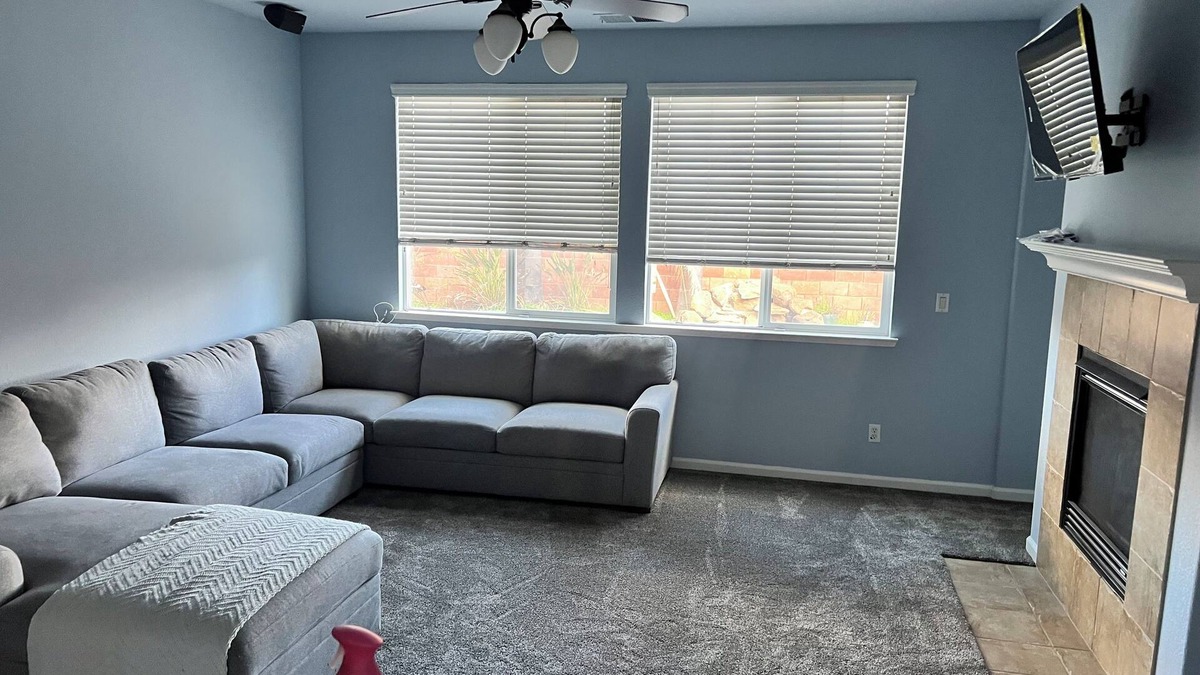 Rancho Cordova House | Spacious 6-bedroom house in charming Rancho Cordova w/AC, WiFi, Swimming Pool
