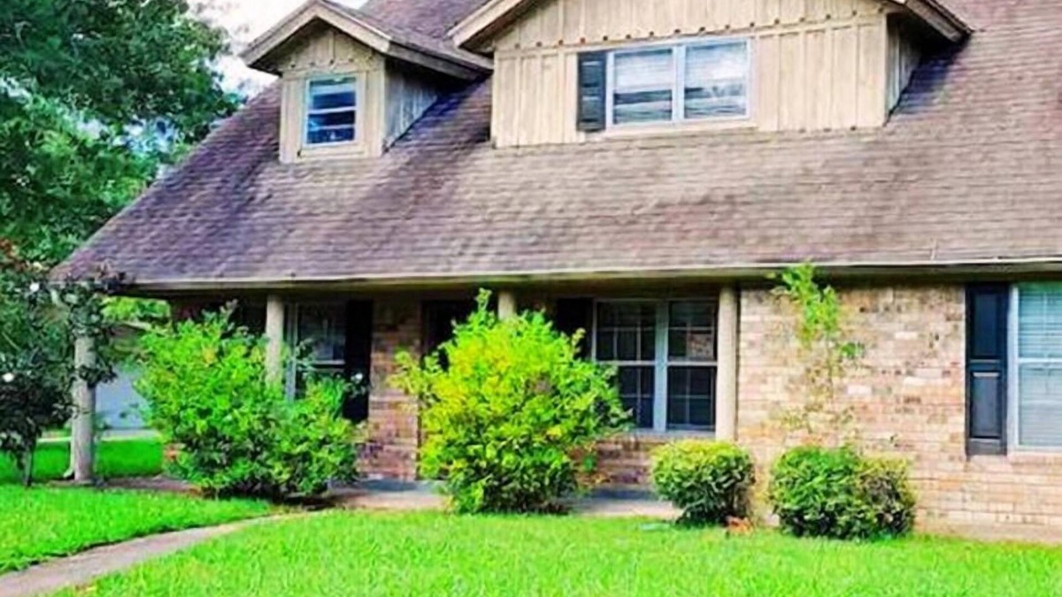Orange House | Spacious 6-bedroom Home Perfect for Large Groups!
