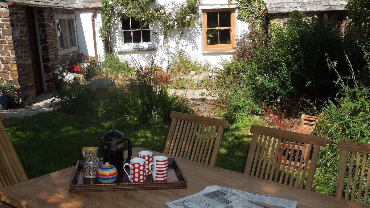 Saint Gennys Other | Spacious 600 Year Old Farmhouse, On The Rugged North Cornwall Coast