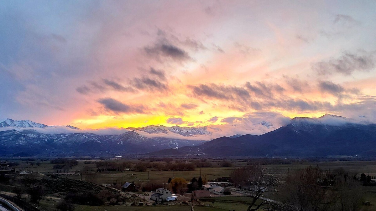 Heber House | Spacious 7-bedroom house near Park City 10 miles away from resorts