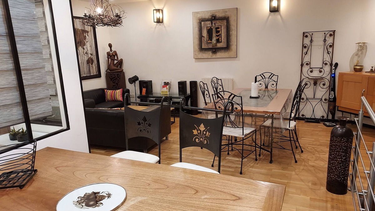 Bischwiller Apartment | Spacious accommodation