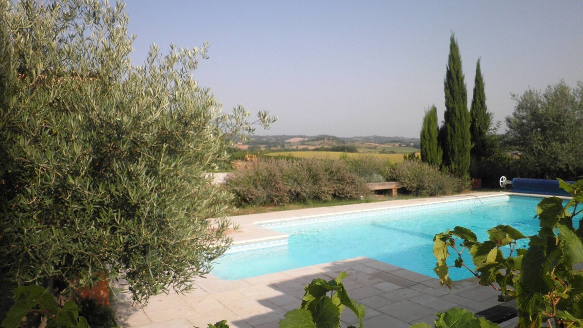 Bellegarde-du-Razes House | Spacious & Airy Village House with Large Garden and Private enclosed Pool