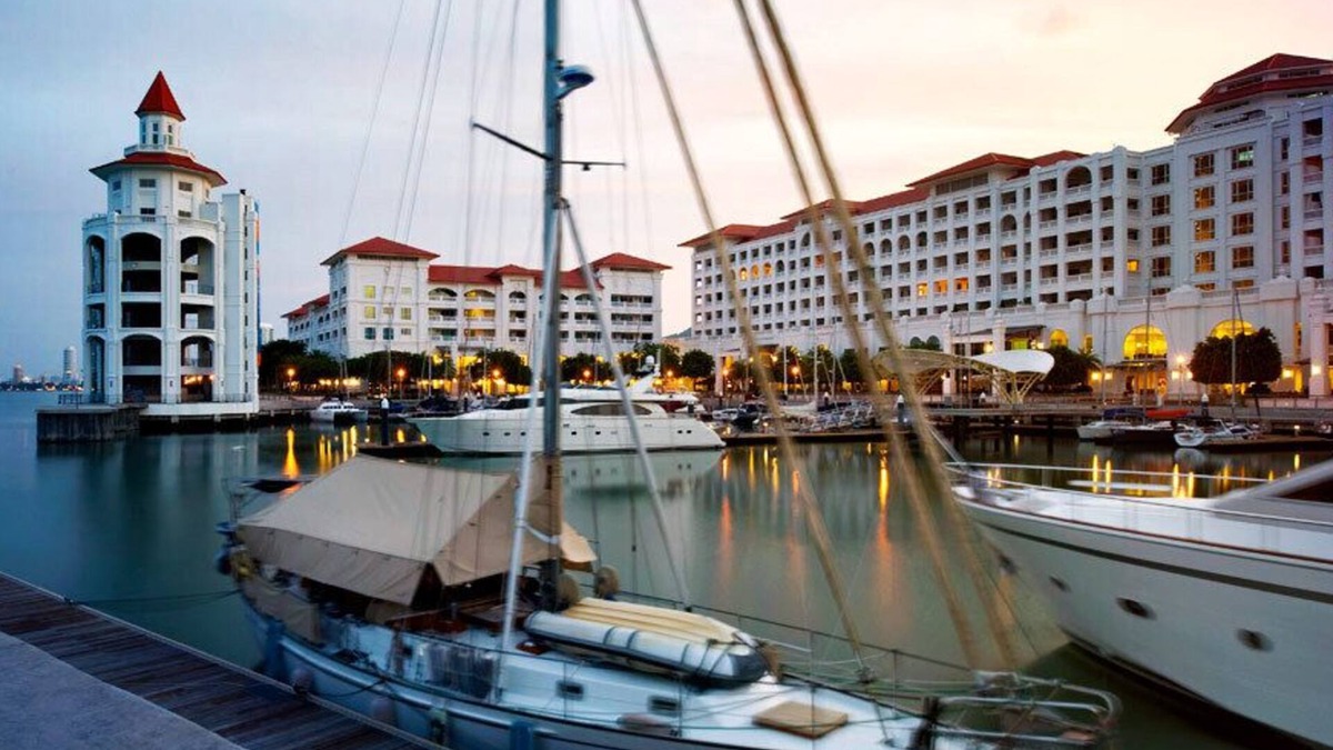 Seri Tanjung Pinang Apartment | Spacious & Airy Luxury Home @ Straits Quay