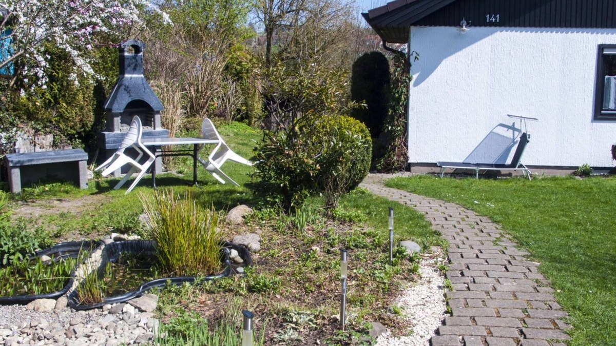 Herdwangen Schoenach House | Spacious and light holiday house on 3 floors with space for up to 10 people